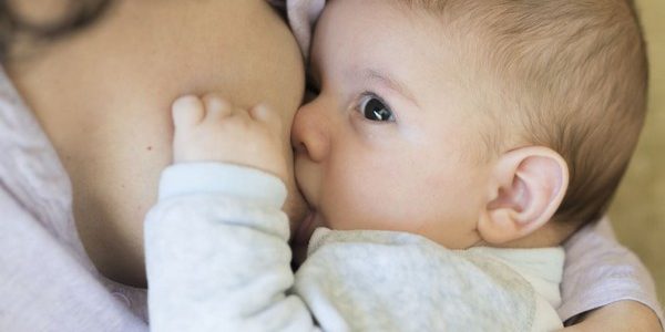 Bebes y la crisis de los tres meses Bebes y la crisis de los tres meses